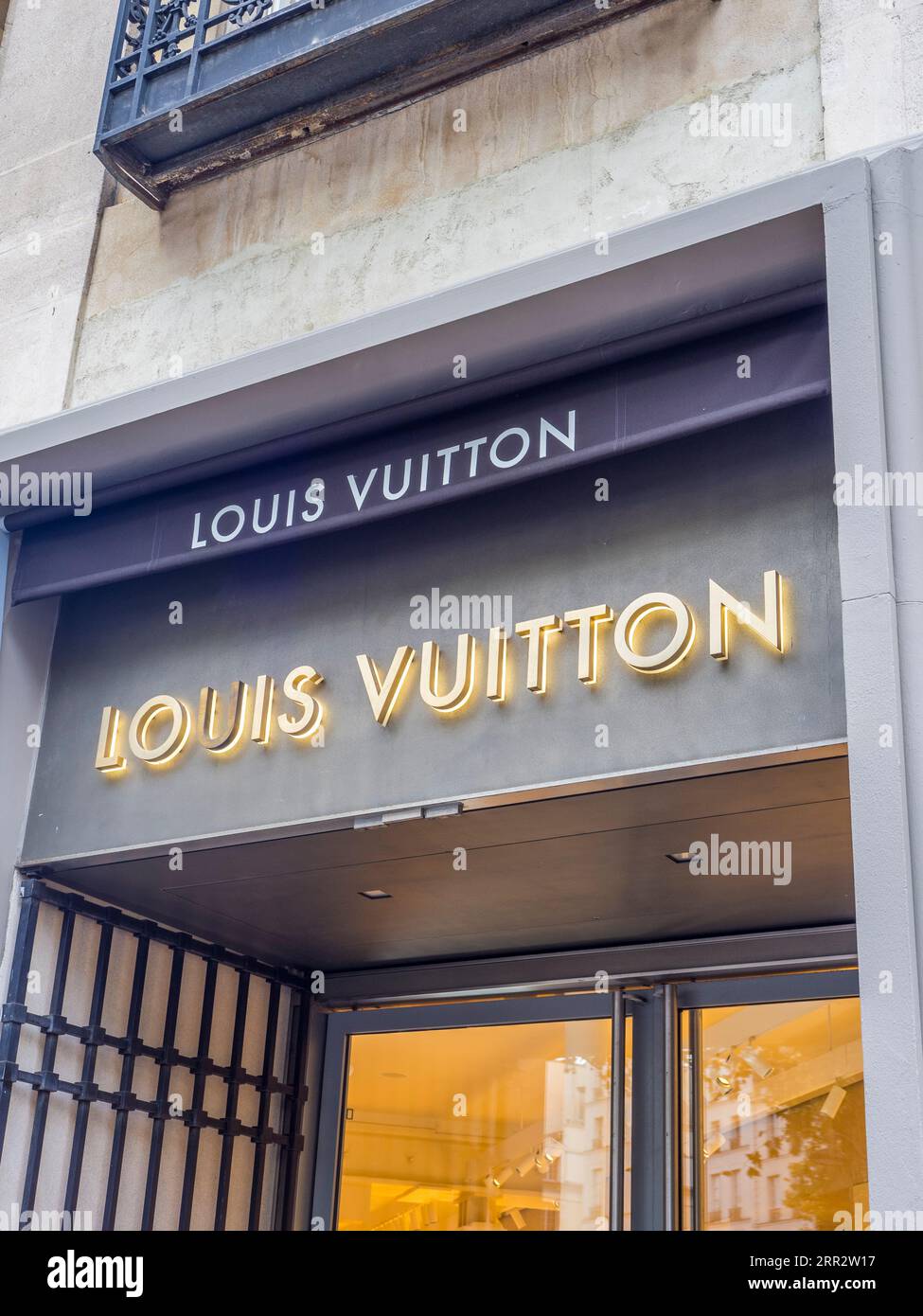 Boutique Louis Vuitton, Paris, France, Europe, UE. Banque D'Images