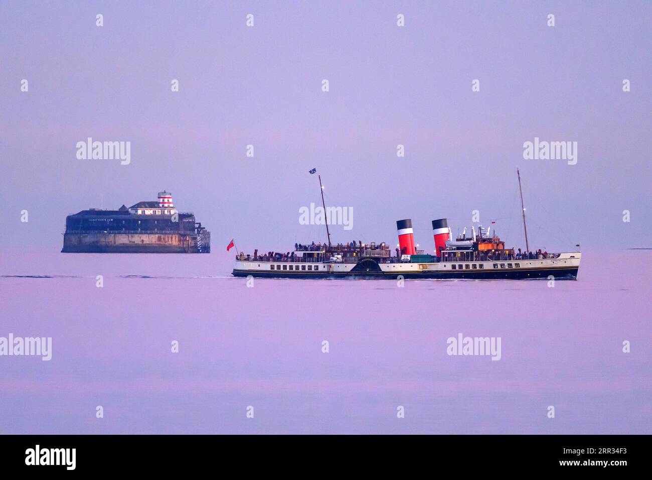 PS Waverley est un bateau à vapeur à vapeur à base de Clyde qui propose des excursions saisonnières à travers le Royaume-Uni. Banque D'Images