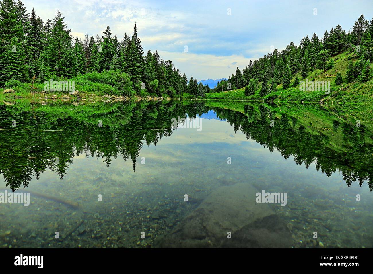 Voici le lac #3 de Valley of the 5 Lakes en utilisant HDR. Banque D'Images