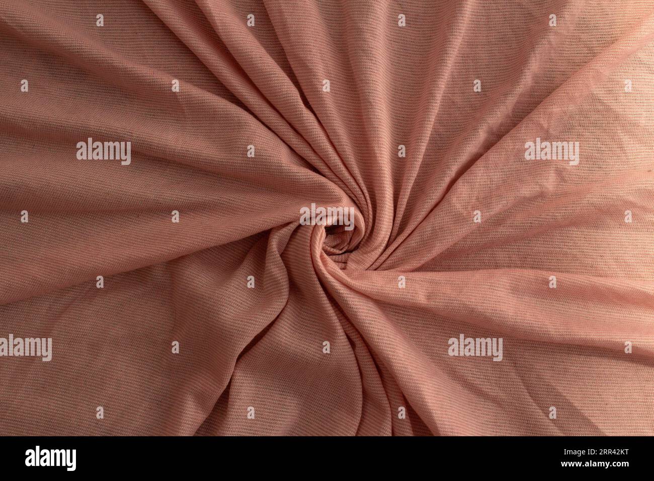 Goiania, Goias, Brésil – 06 septembre 2023 : gros plan sur la texture du tissu en couleur rose sèche. Photo pour arrière-plan en plein cadre. Banque D'Images