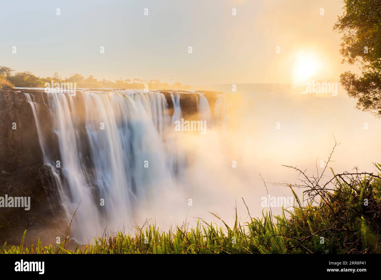 Victoria Falls lever du soleil, vue depuis le zimbabwe Banque D'Images