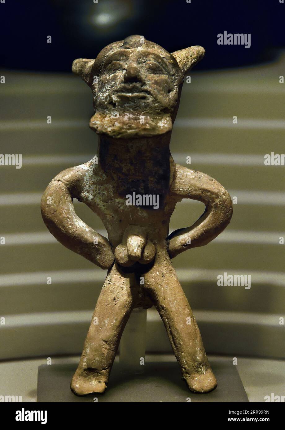 Figurine béotienne d'un Satyre 460-450 av. J.-C. Athènes, Musée, grec, Grèce. . Musée d'Art cycladique Banque D'Images