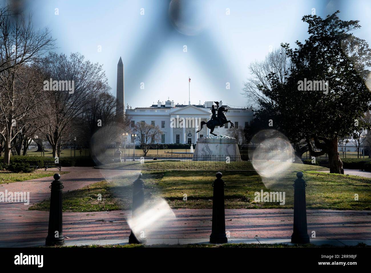 210608 -- PÉKIN, le 8 juin 2021 -- une photo prise le 11 mars 2021 montre la Maison Blanche à Washington, D.C., aux États-Unis. Xinhua Headlines : Comment l'Amérique intensifie la guerre de désinformation LiuxJie PUBLICATIONxNOTxINxCHN Banque D'Images