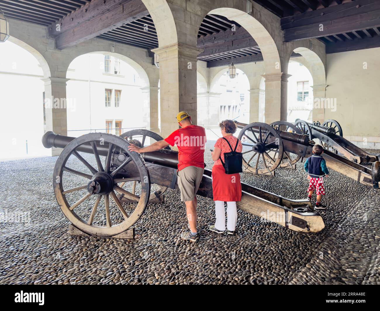 Canons vintage à l'ancien musée d'artillerie Arsenal, Grand-Ruem, Vieille-ville, Genève (Genève) Canton de Genève, Suisse Banque D'Images
