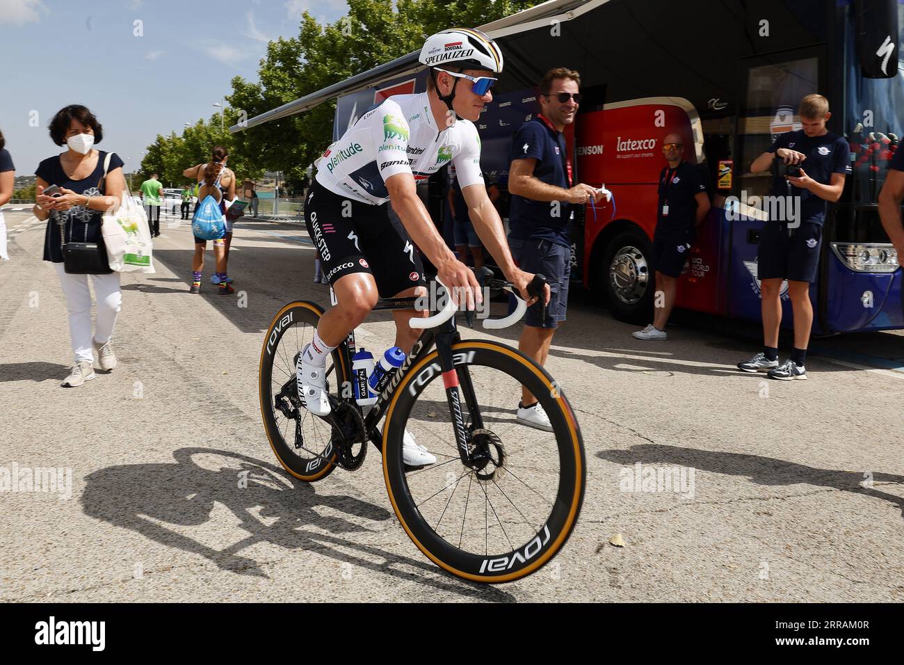 Olvega, Espagne. 07 septembre 2023. Le Belge Remco Evenepoel de Soudal Quick-Step photographié au départ de l'étape 12 de l'édition 2023 de la 'Vuelta a Espana', d'Olvega à la Saragosse (150, 6 km), Espagne, jeudi 07 septembre 2023. La Vuelta se déroule du 26 août au 17 septembre. BELGA PHOTO PEP DALMAU crédit : Belga News Agency/Alamy Live News Banque D'Images