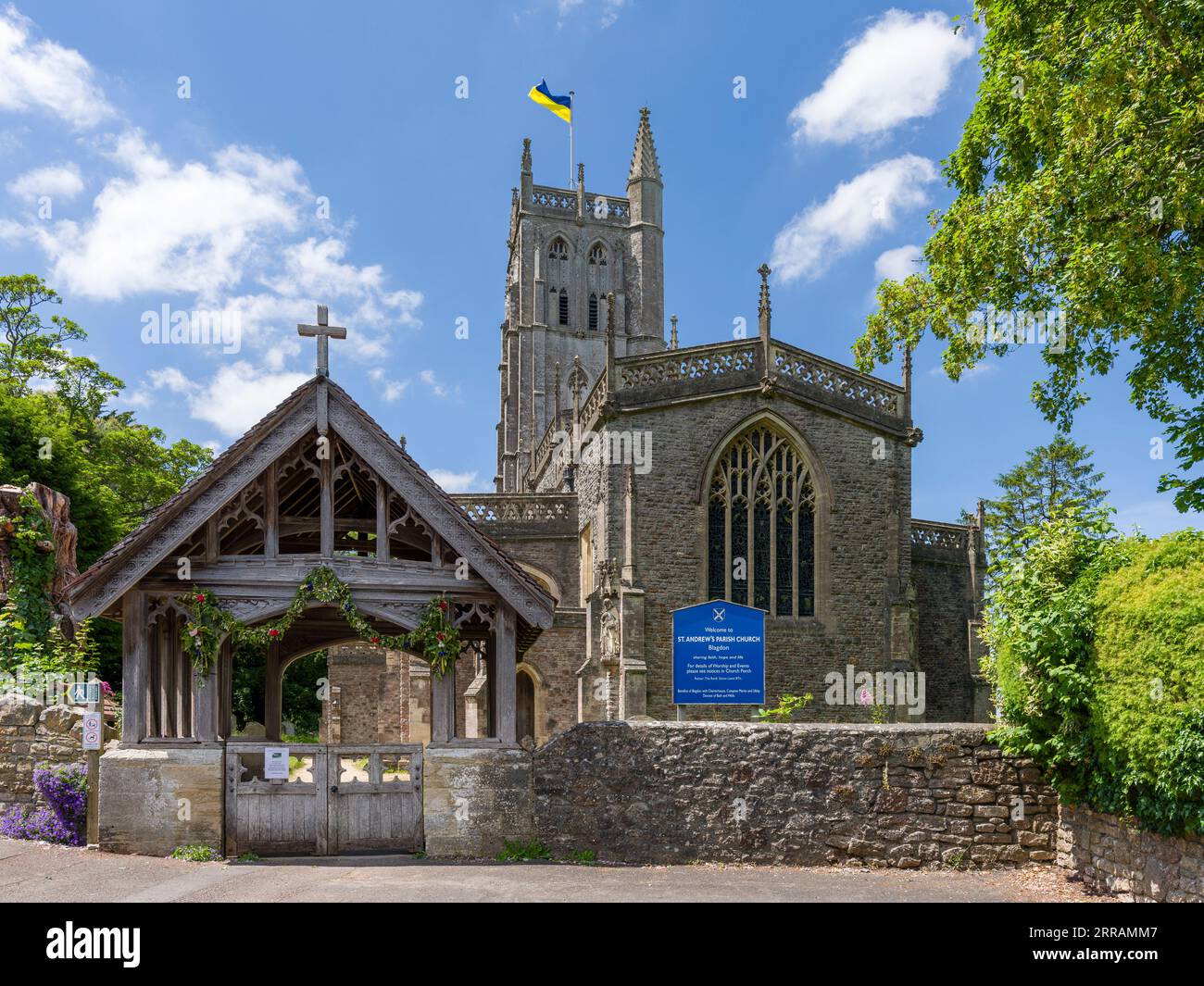 L'église de St Andrew dans le village de Blagdon dans le paysage national de Mendip Hills North Devon Coast, North Somerset, Angleterre. Banque D'Images