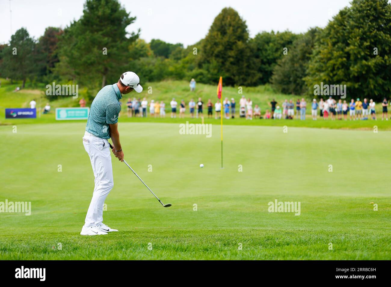 7 septembre 2023 ; The K Club, Straffan, County Kildare, Irlande : Horizon Irish Open Golf Round 1 ; Tom McKibbin d'Irlande du Nord marque le 6e green Banque D'Images