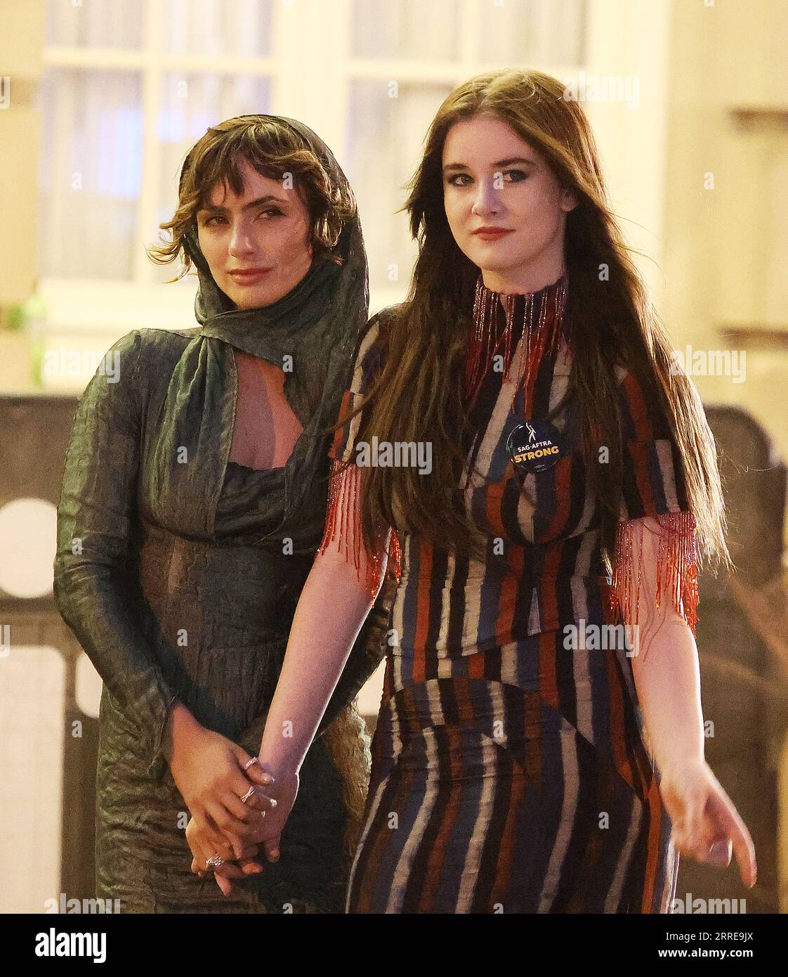 Toronto, Canada. 07 septembre 2023. Zoe Bleu et Harlow Olivia Calliope Jane lors du Festival international du film de Toronto 2023 au TIFF Bell Lightbox le 07 septembre 2023 à Toronto, Ontario. Photo : PICJER/imageSPACE/Sipa USA crédit : SIPA USA/Alamy Live News Banque D'Images