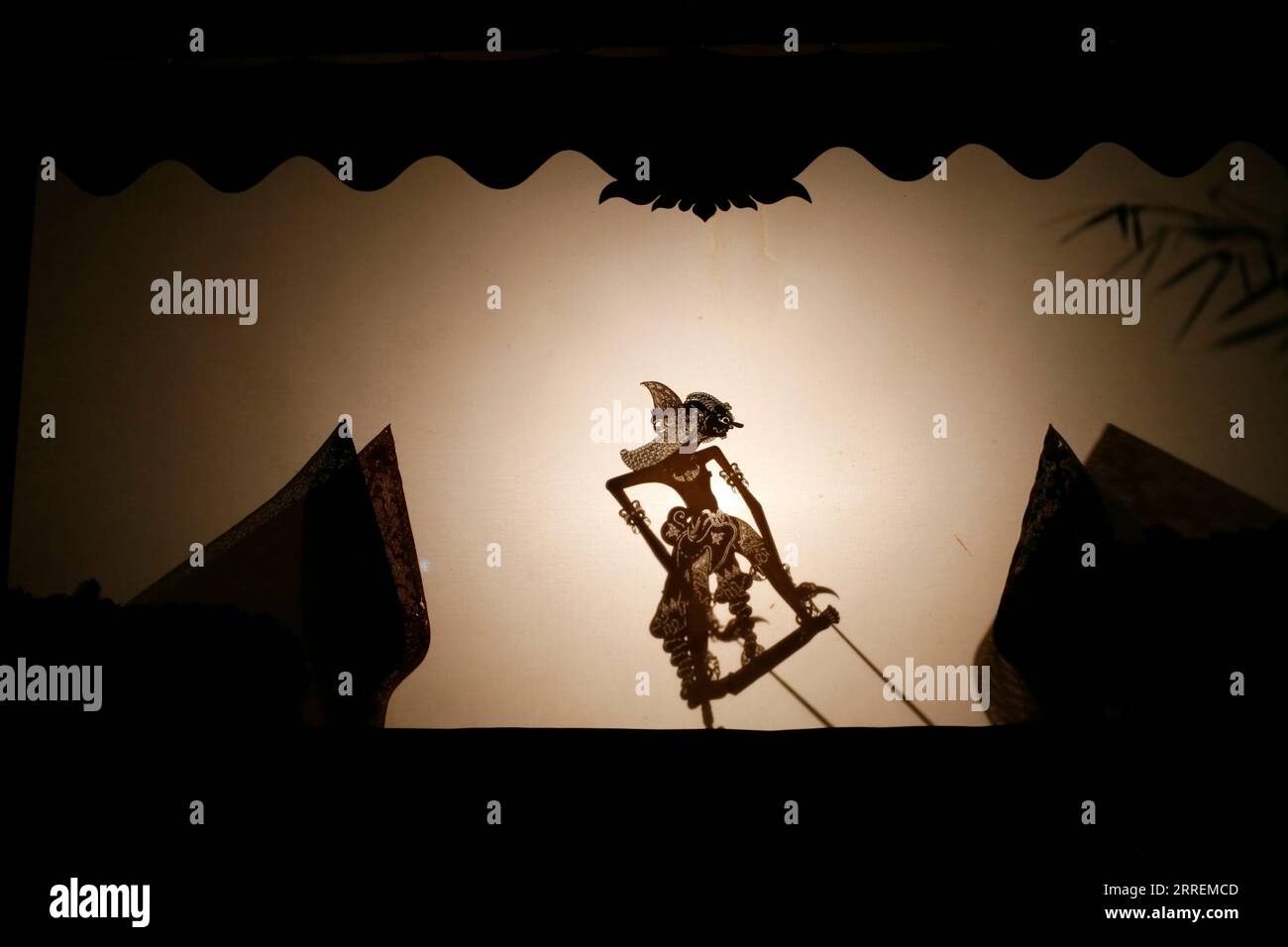 Silhouette de wayang kulit ou marionnette d'ombre Banque D'Images