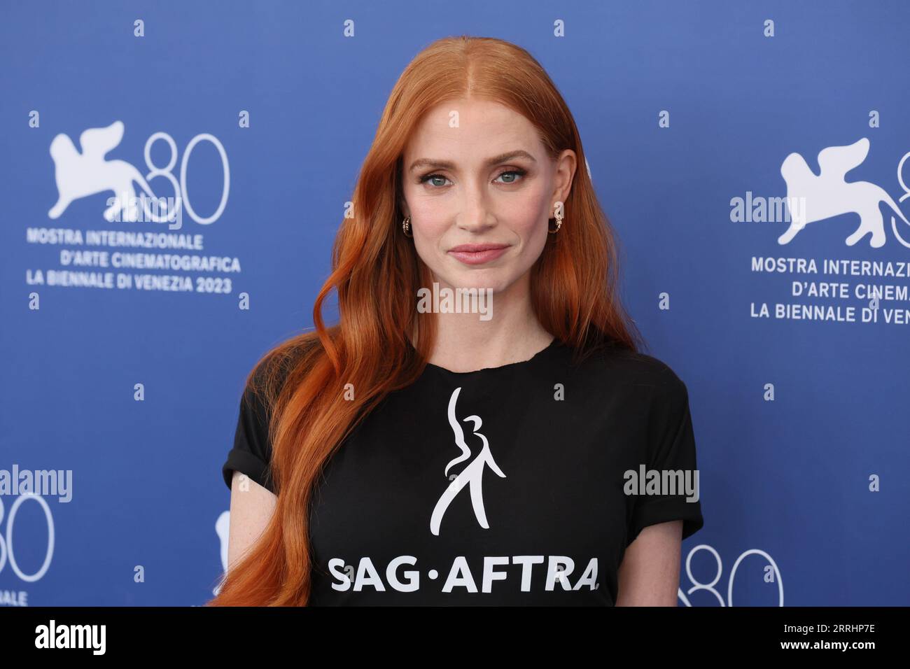 Lido Di Venezia, Italie. 08 septembre 2023. Jessica Chastain assiste à un photocall pour le film "Memory" au 80e Festival International du film de Venise le 08 septembre 2023 à Venise, en Italie. © photo : Cinzia Camela. Crédit : Live Media Publishing Group/Alamy Live News Banque D'Images