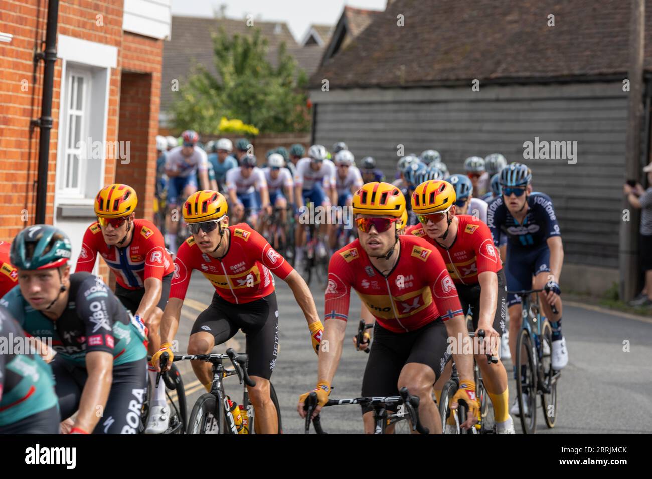 Ingatestone Essex 08 Sep 2023 Tour of Britain course de vélo passe par le milieu d'Ingatestone Essex UK crédit : Ian Davidson / Alamy Live News Banque D'Images