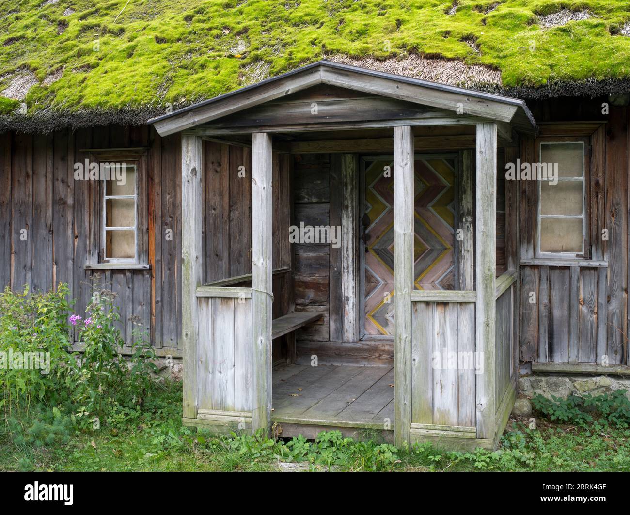 Entrée à la vieille ferme en Lettonie Musée en plein air Riga au lac Jugla Banque D'Images