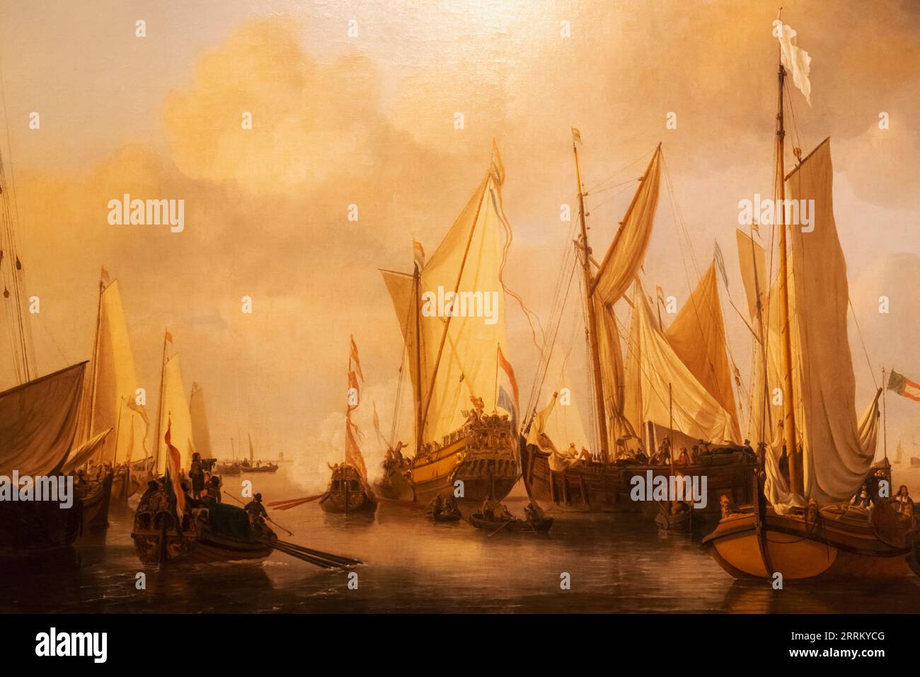 Angleterre, Londres, Greenwich, la Maison de la Reine, peinture intitulée « Un yacht hollandais entouré de nombreux petits navires, saluant alors que deux barges s'accrochent » par Willem Van de Velde le Jeune Banque D'Images