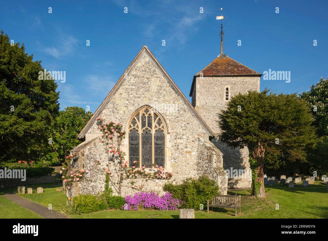 Angleterre, Sussex, East Sussex, Eastbourne, East Dean Village, Église St Simon et St Jude Banque D'Images