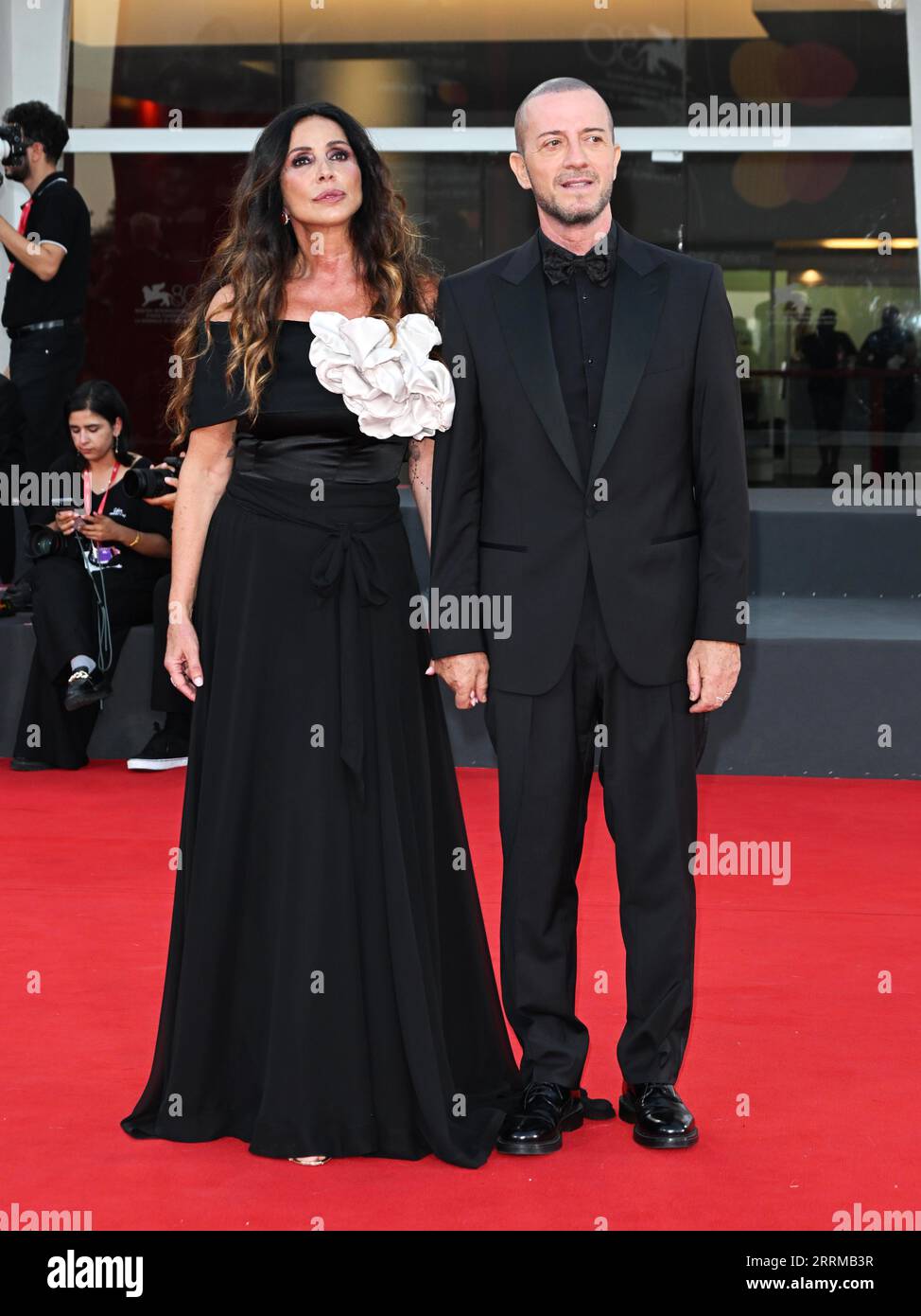 Venise, . 08 septembre 2023. Soirée 10 - NuovoImaie Venice Award 2023 Red Carpet - sur la photo Raffaele Riefoli, Raf, Gabriella Labate crédit : Agence photo indépendante/Alamy Live News Banque D'Images