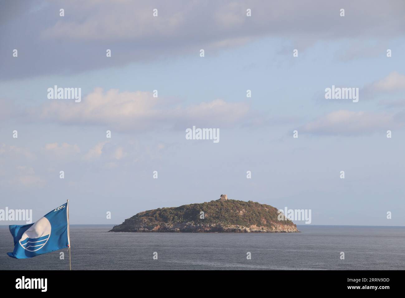 Île dans la mer Tyrrhénienne Banque D'Images