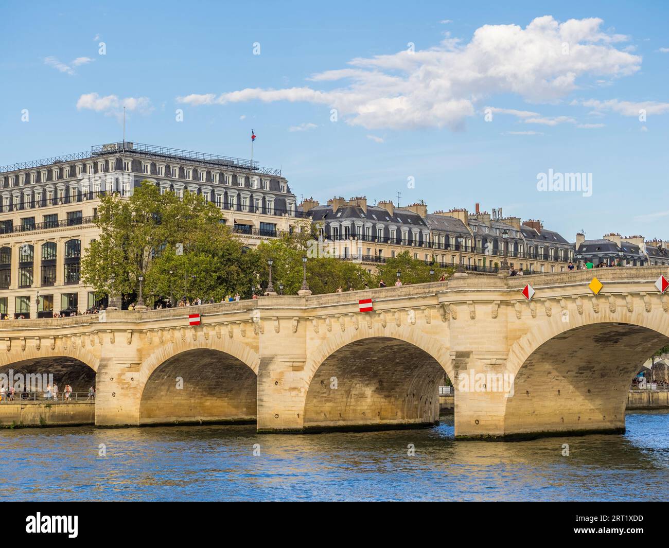 Vue sur le Pont neuf Pont, depuis l'Île de la Cité, l'île, la Seine, Paris, France, Europe, Banque D'Images