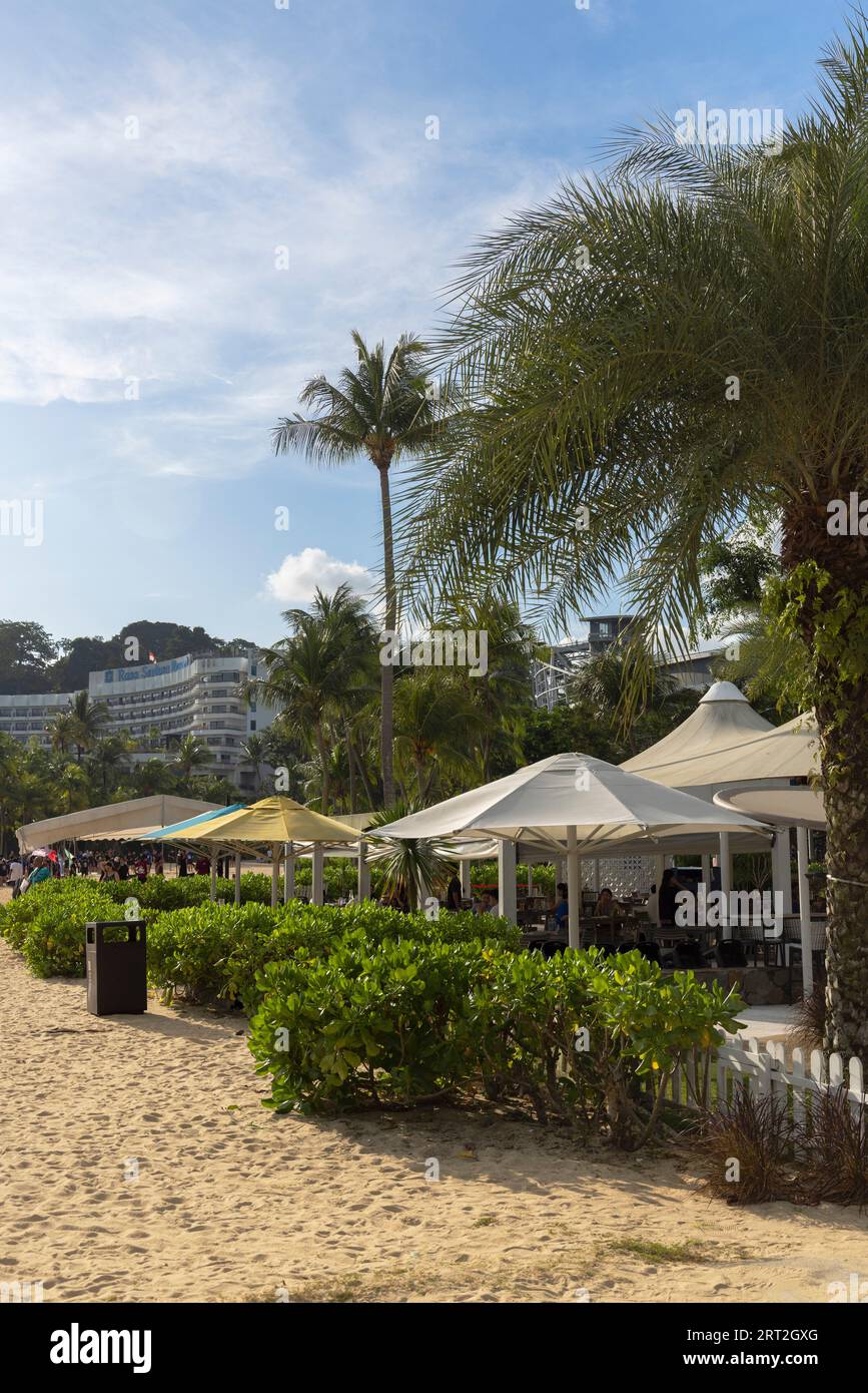 Restaurant sur la plage de Siloso, île de Sentosa, Singapour Banque D'Images
