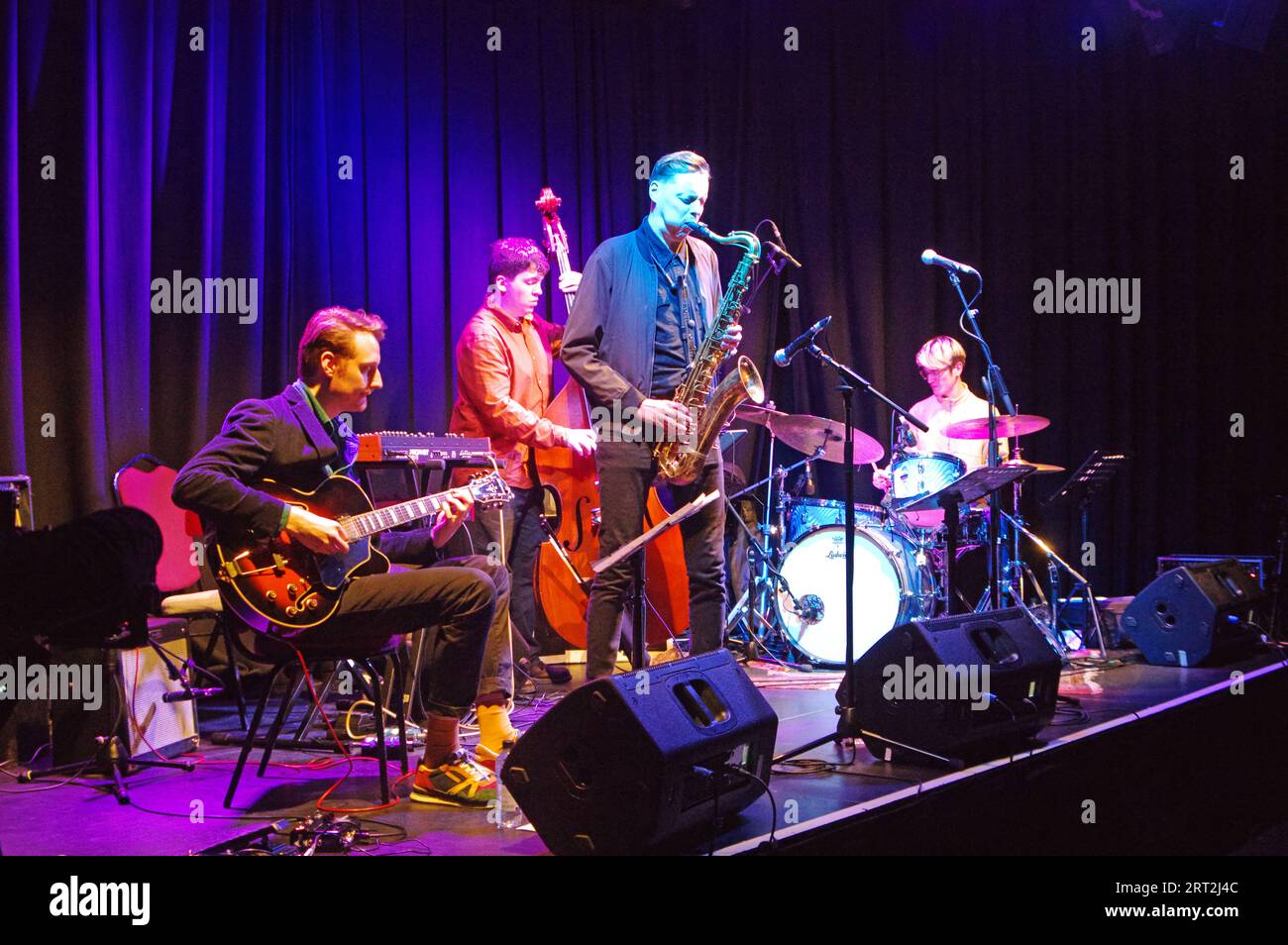 Harry Diplock, Lloyd Haines, Simon Read, Fraser Smith, Fraser Smith Quartet, New Generation Jazz Festival Roadshow, Ropetackle Arts Centre, Shoreham by Sea, 8 février 2023. Banque D'Images