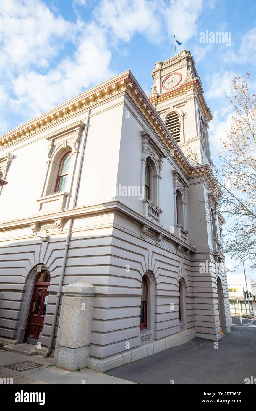 L'emblématique bureau de poste de Castlemaine par un matin clair d'hiver dans le centre de Victoria, en Australie Banque D'Images