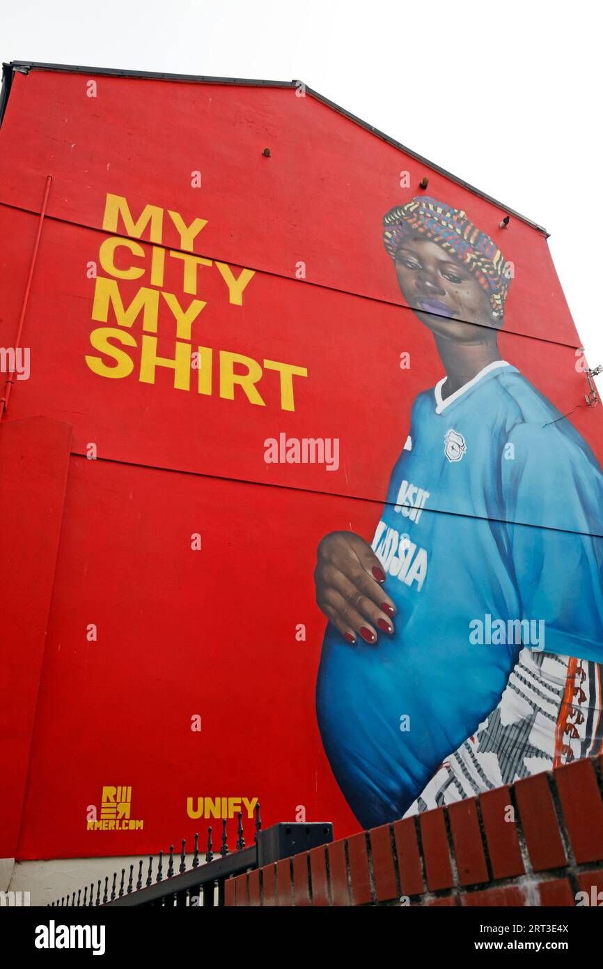 Murale « My City My shirt » par UNIFY Creative (toujours crédit) Banque D'Images