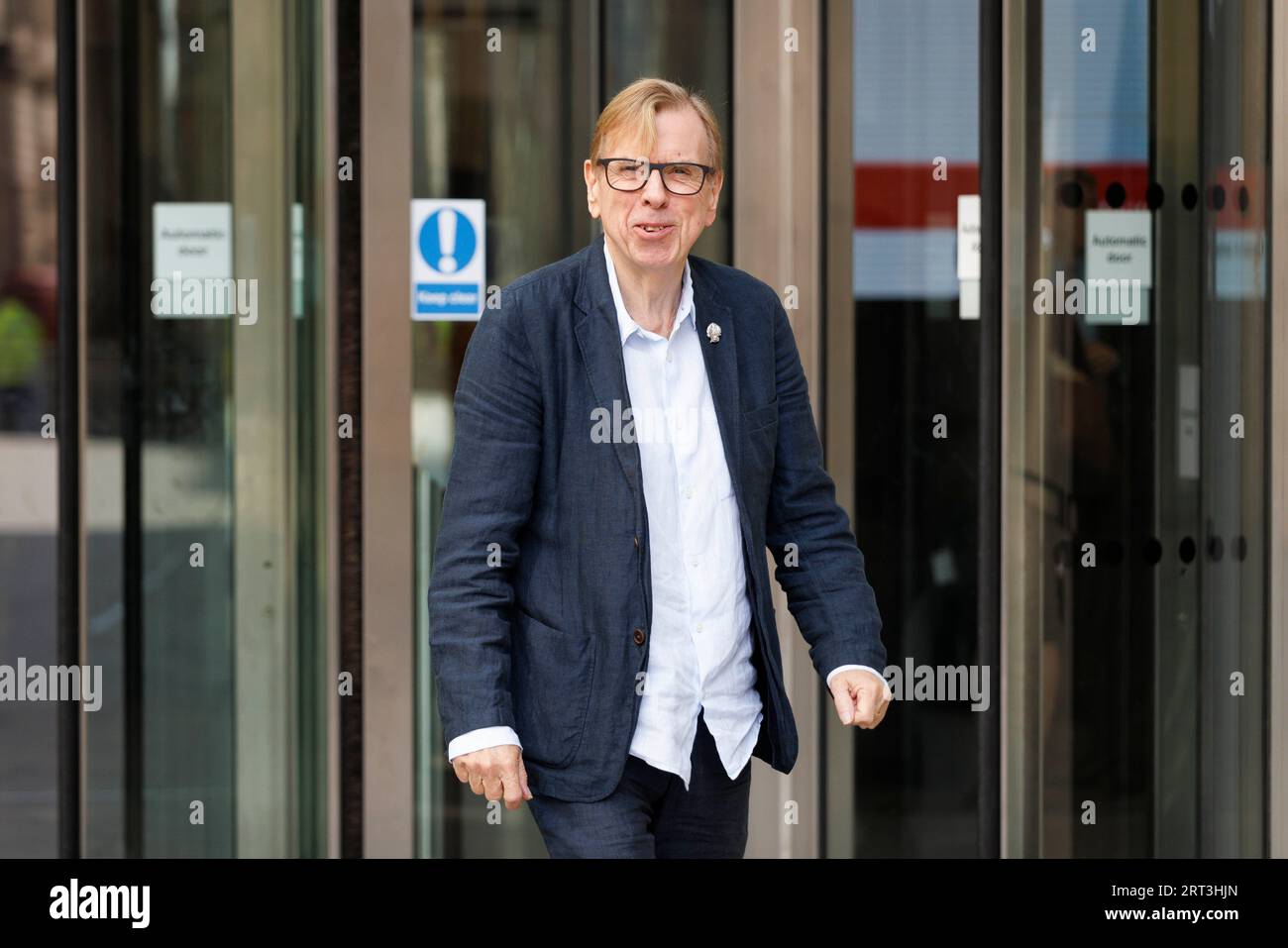L'acteur Timothy Spall quitte la BBC après être apparu dans l'émission politique Sunday avec Laura Kuenssberg. Photo prise le 3 septembre 2023. © Belinda Jiao jia Banque D'Images