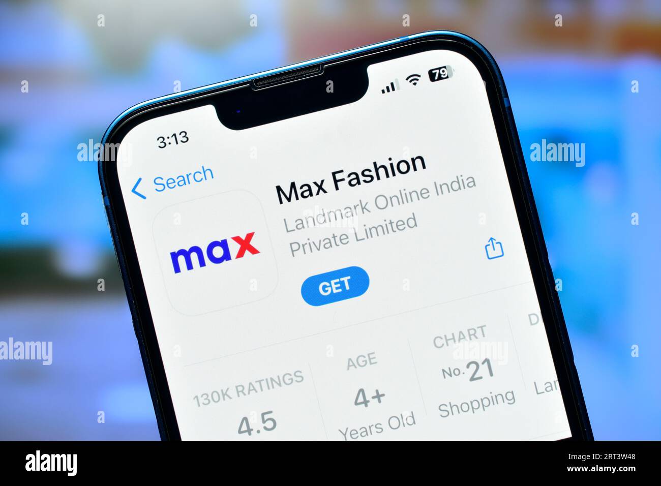 New Delhi, Inde 10 septembre 2023:- Max Fashion app sur smartphone utilisé mais max vêtements en ligne Banque D'Images