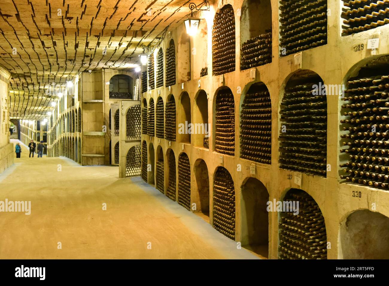 Vinaria Milestii MICI, la plus grande cave à vin du monde avec 55 km de tunnels calcaires utilisés pour le stockage et la production des vins Banque D'Images