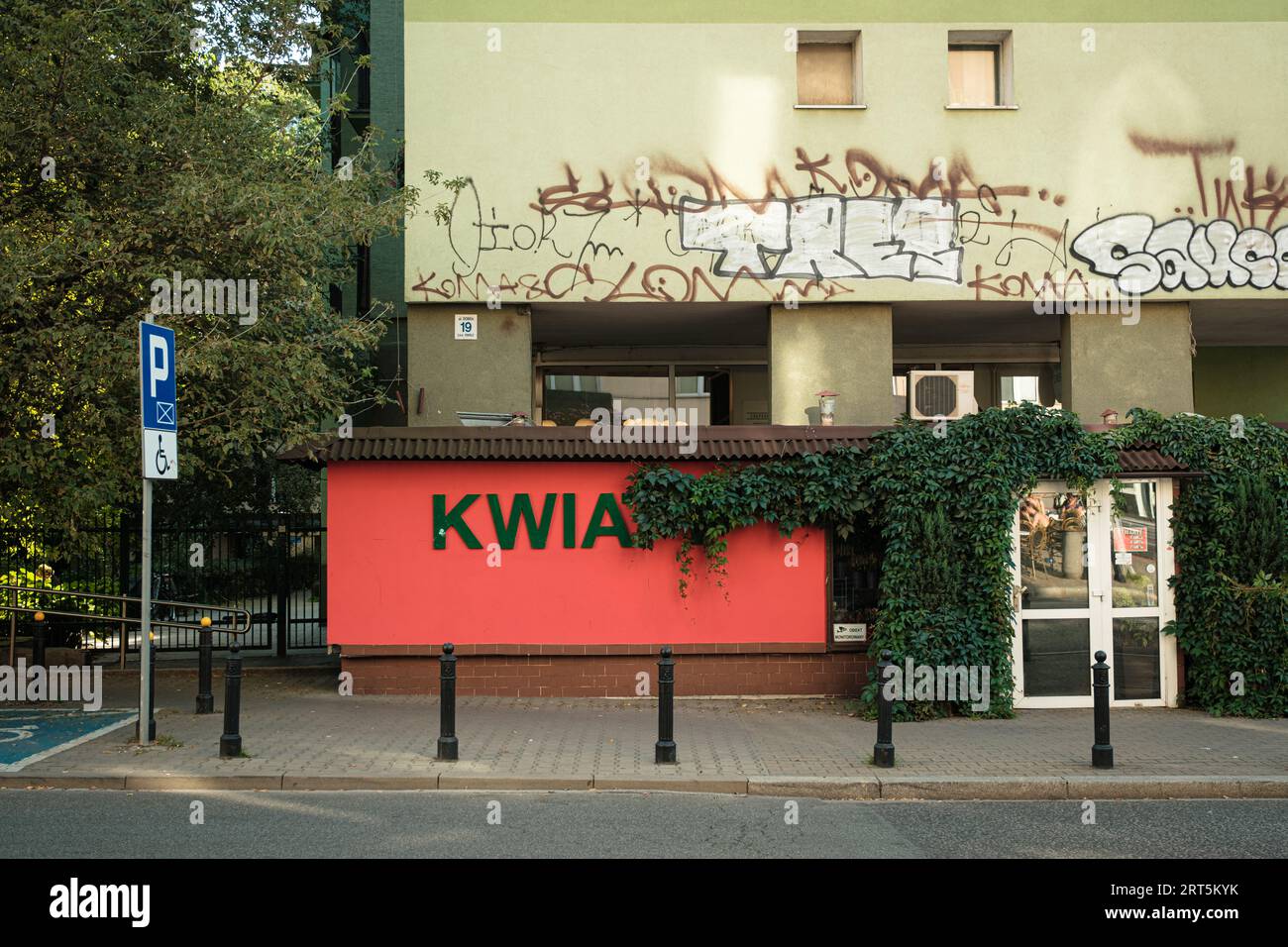 Signe Kwia et graffiti à Varsovie, Pologne Banque D'Images