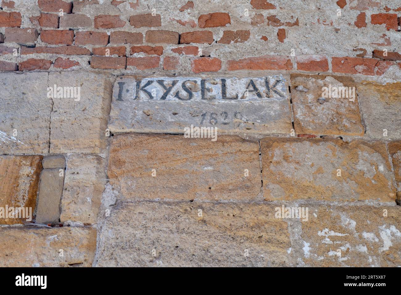Signature de 'Kyselak' de 1829 au château de Veveří, Moravie. Kyselak était un des premiers touristes autrichiens pour avoir laissé son nom à divers monuments. Banque D'Images