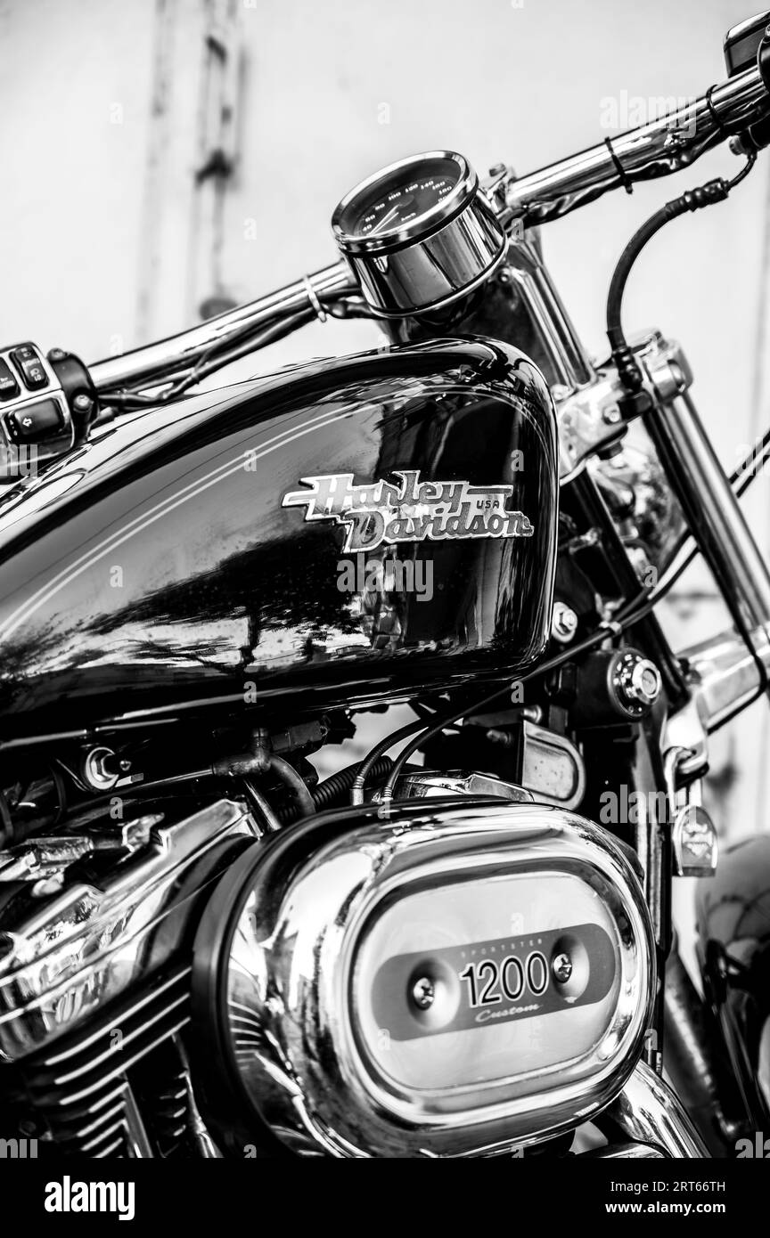 Harley davidson legendary motorcycle Banque de photographies et d ...