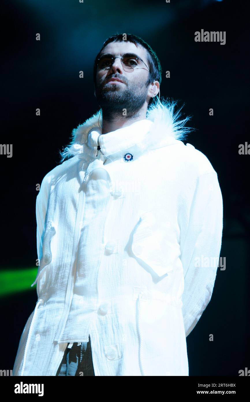 Oasis au festival de Glastonbury en 2004 Banque D'Images