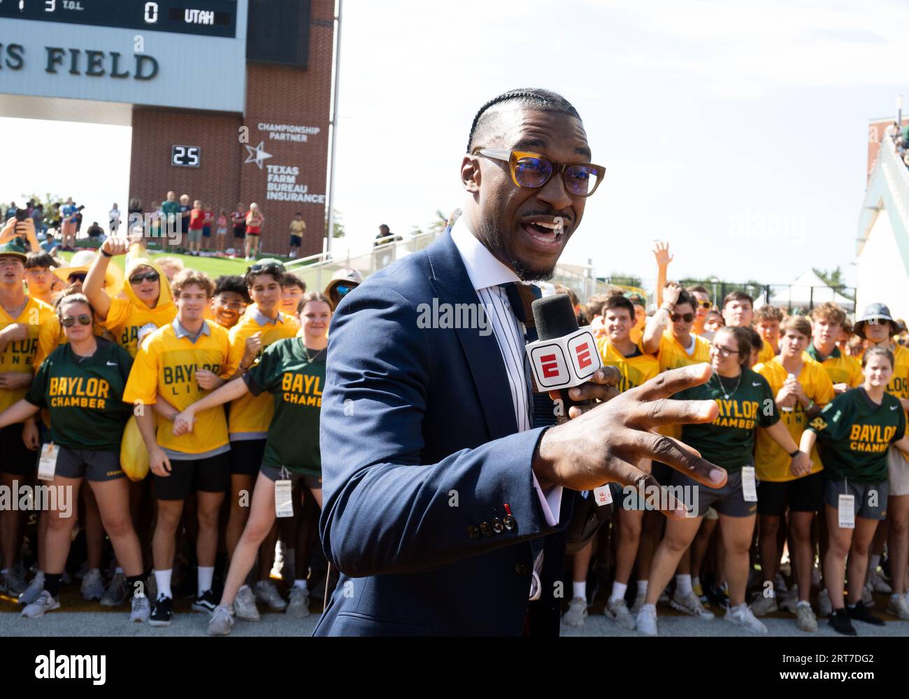 Waco, États-Unis. 09 septembre 2023. 9 2023 septembre : Robert Griffin III avant le match de football de la NCAA entre les Utes de l'Utah et les Baylor Bears au McLane Stadium de Waco, Texas. Matthew Lynch/CSM/Sipa USA (crédit image : © Matthew Lynch/Cal Sport Media/Sipa USA) crédit : SIPA US/Alamy Live News Banque D'Images