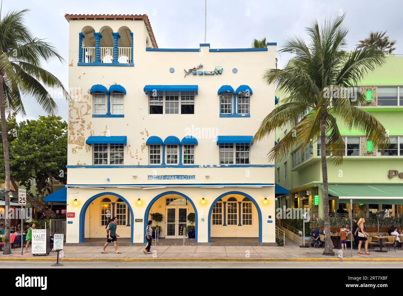 Miami, Floride - 25 août 2023 : Shore Park Hotel South Beach dans le quartier historique Art déco. Banque D'Images