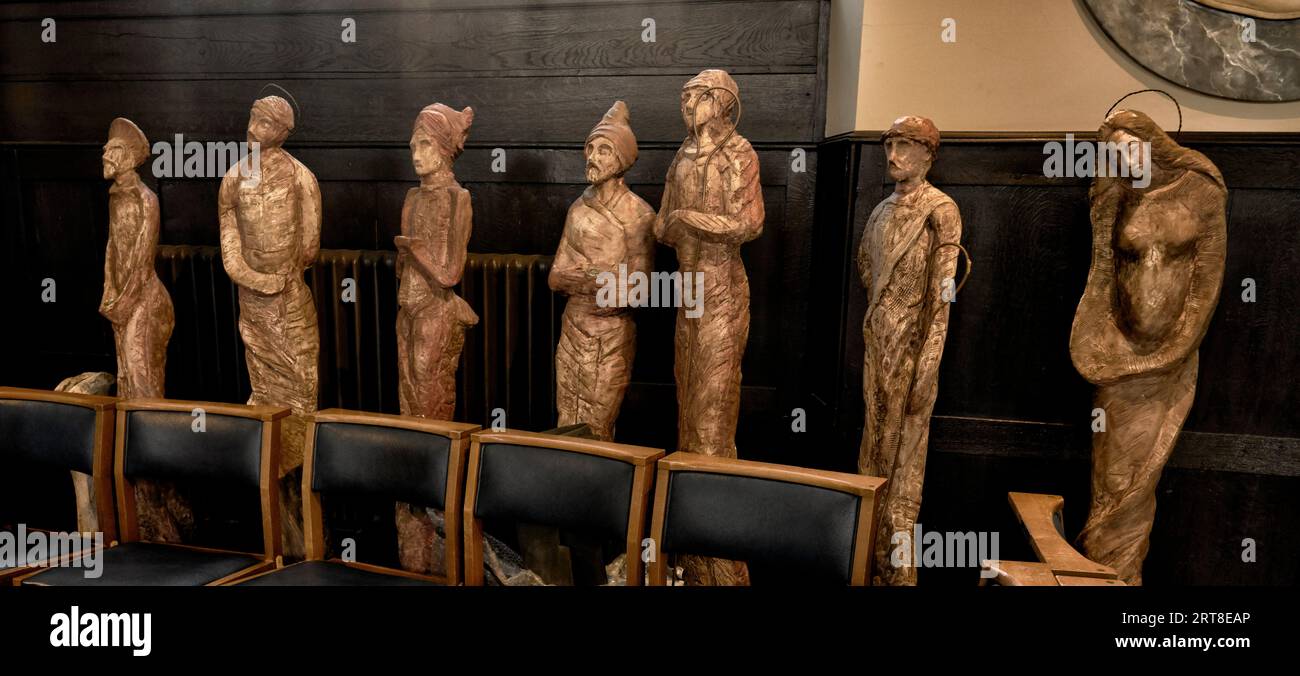 Figurines de la Nativité exposées à St. Philip's Cathedral, Birmingham, Angleterre, Royaume-Uni Banque D'Images