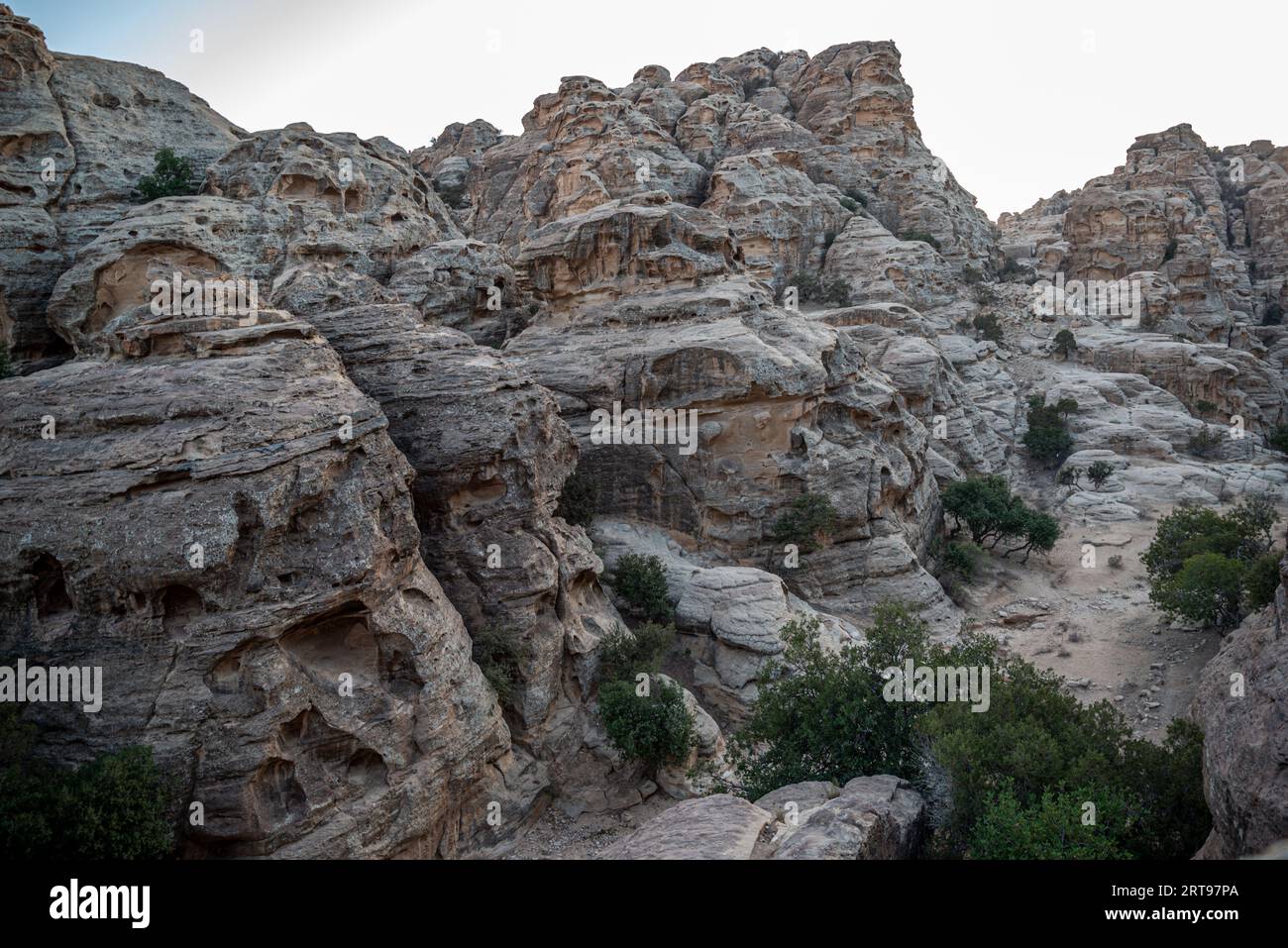 Canyon rocheux au bout de Little Petra (Siq al-Barid,), Jordanie Banque D'Images
