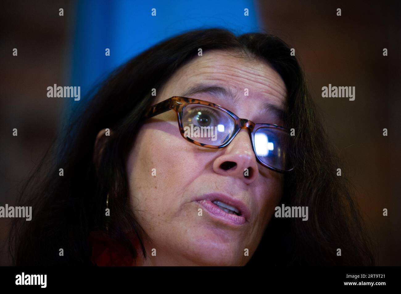 Bogota, Colombie. 08 septembre 2023. Antonia Urrejola, experte des Nations Unies, tient une conférence de presse à Bogota, en Colombie, lors de sa visite officielle pour identifier et vérifier les obstacles à la mise en œuvre de l'accord de paix de 2016 entre la guérilla des FARC-EP et le gouvernement colombien le 9 septembre 2023. Photo : CHEPA Beltran/long Visual Press crédit : long Visual Press/Alamy Live News Banque D'Images