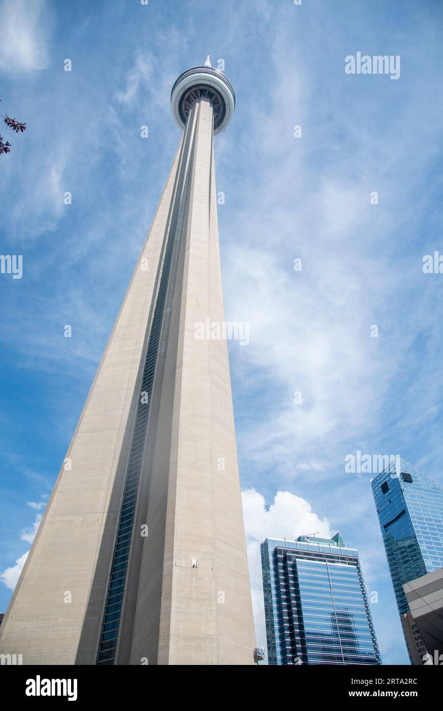 TORONTO CANADA 11-09-2023-PASEANDO por LA CIUDAD Toronto, la capital de la provincia de Ontario, es una importante CIUDAD de Banque D'Images