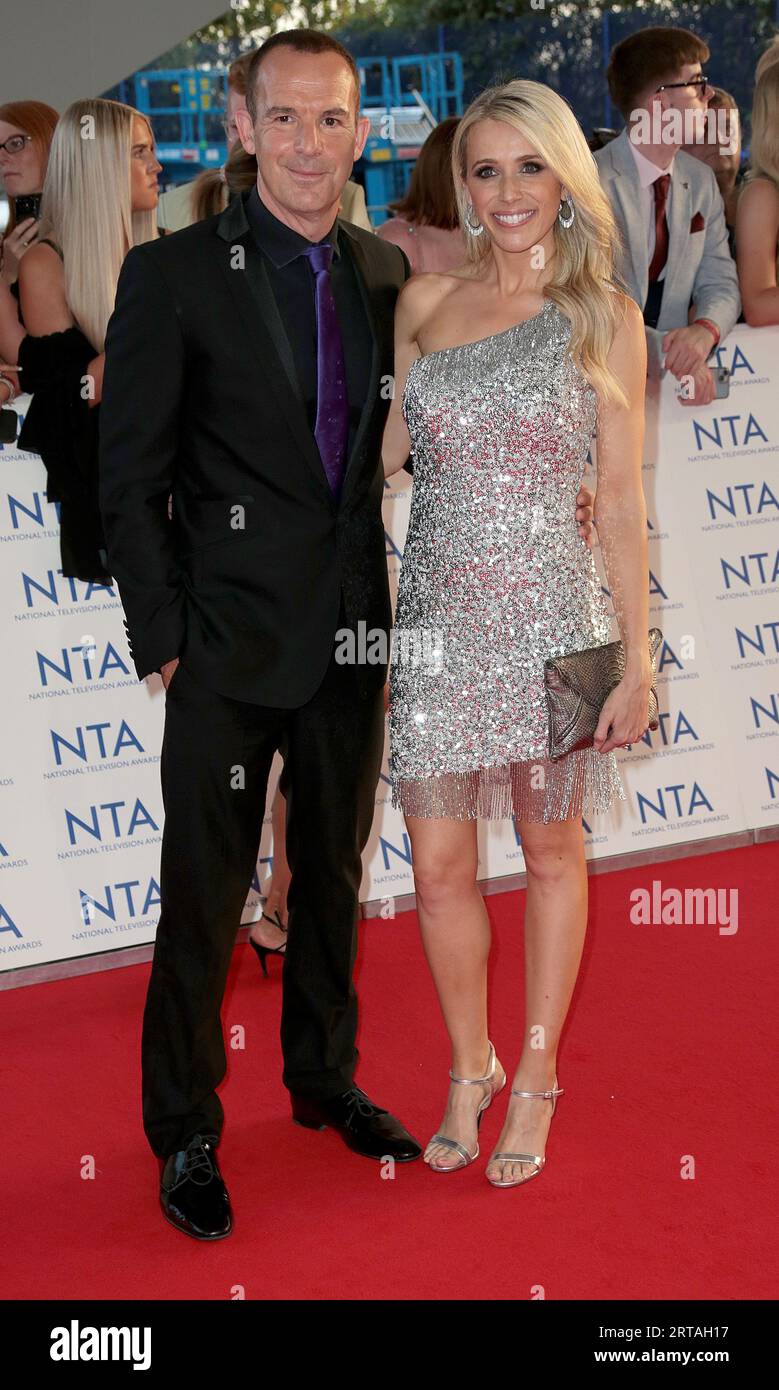 05 septembre 2023 - Londres, Angleterre, Royaume-Uni - Martin Lewis et Lara Lewington présents aux National Television Awards 2023, O2 Arena Banque D'Images