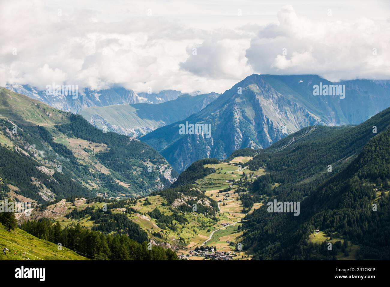 Paysage de montagne sur les Alpes italiennes, La Thuile, vallée d'aoste, Italie Banque D'Images