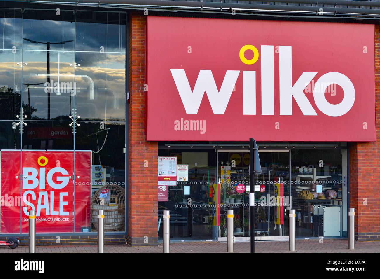 Le magasin Wilko Wilkinson signe le Royaume-Uni Banque D'Images