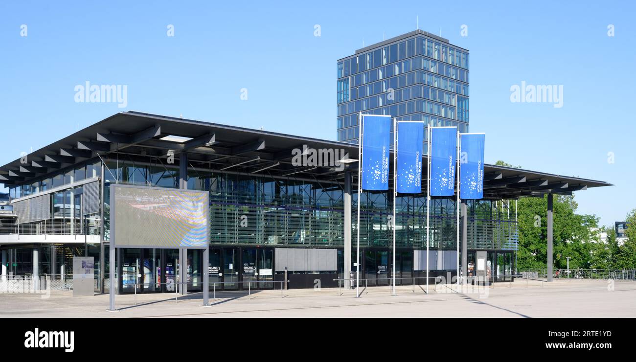 Bonn, Allemagne septembre 08 2023 : l'un des bâtiments du centre de conférence mondial bonn dans l'ancien district gouvernemental Banque D'Images