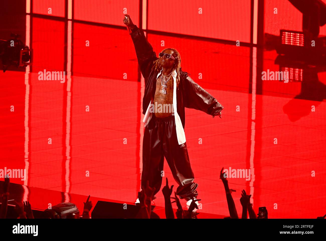 LIL Wayne se produit sur scène aux MTV Video Music Awards 2023 qui se tiennent au Prudential Center de Newark, New Jersey. Date de la photo : mardi 12 septembre 2023. Banque D'Images