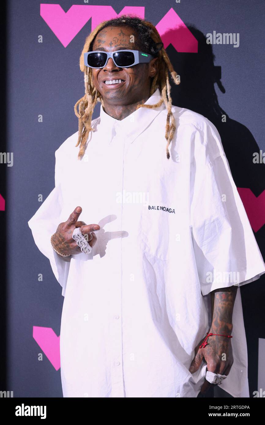 Newark, NJ le 12 septembre 2023 Lil Wayne assiste à la salle de presse avec le prix au MTV VMA 2023 au Prudential Center à Newark, NJ le 12 septembre 2023. Photo de Charles Guerin/ABACAPRESS.COM crédit : Abaca Press/Alamy Live News Banque D'Images
