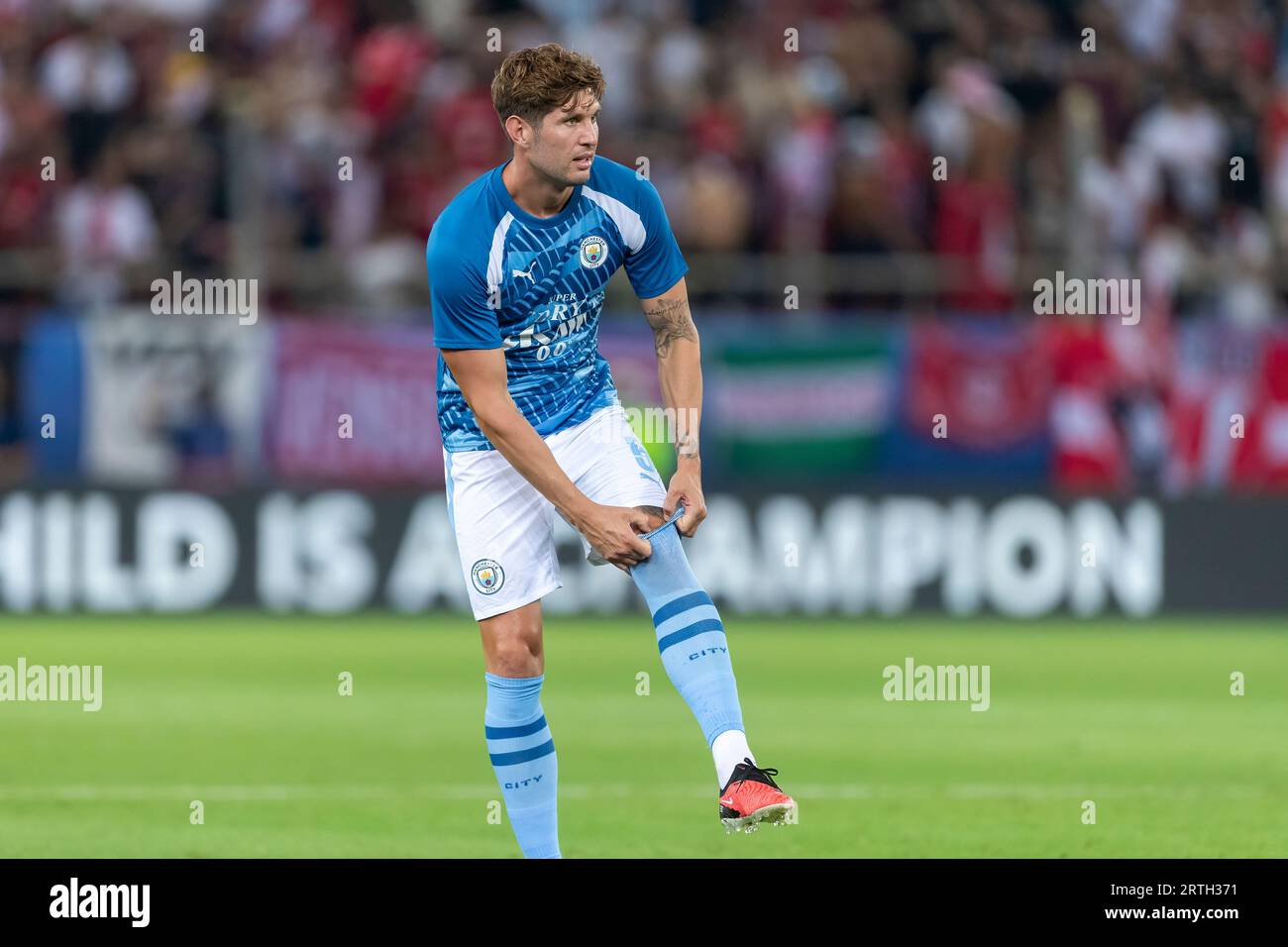 Athènes, Grèce - 16 août 2023 : le joueur de Manchester City John Stones en action lors de la finale de la Super coupe de l'UEFA entre Manchester City et Sev Banque D'Images