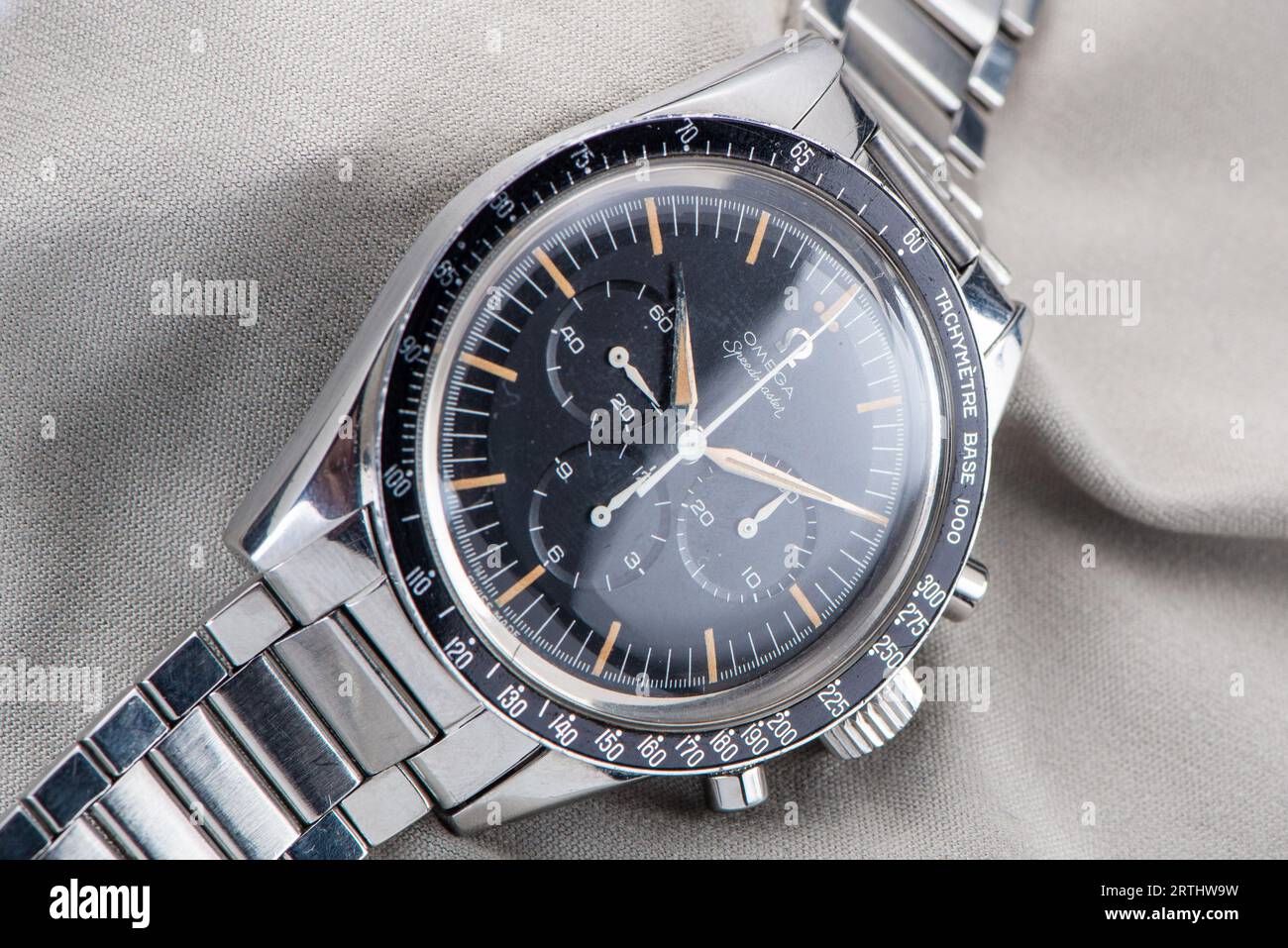 Omega Speedmaster 2998-1 Oval-O. Banque D'Images