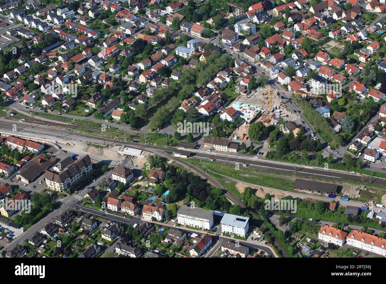 Weil am Rhein, Haltingen, centre-ville, pont ferroviaire Banque D'Images