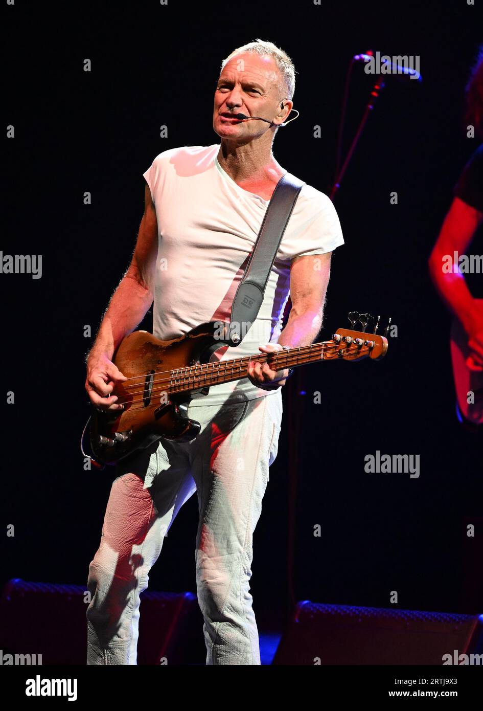 Hollywood, Floride, États-Unis. 12 septembre 2023. Sting joue lors de la tournée My Songs au Hard Rock Live qui s'est tenue au Seminole Hard Rock Hotel & Casino le 12 septembre 2023 à Hollywood, en Floride. Crédit : Mpi04/Media Punch/Alamy Live News Banque D'Images