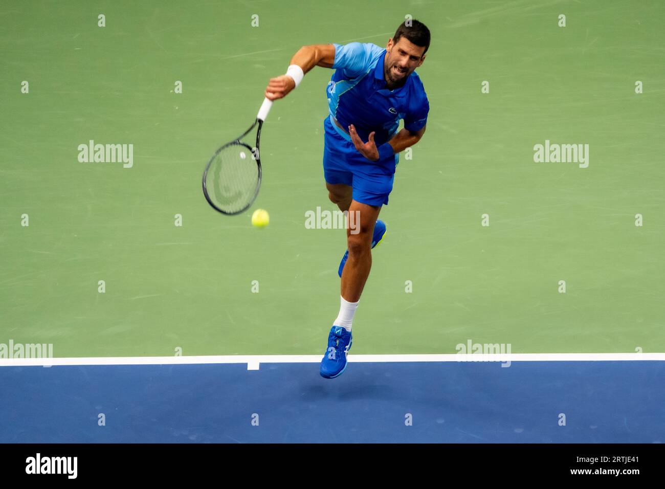 Novak Djokovic (SBR) participe à la finale du simple masculin de l'US Open de tennis 2023 Banque D'Images