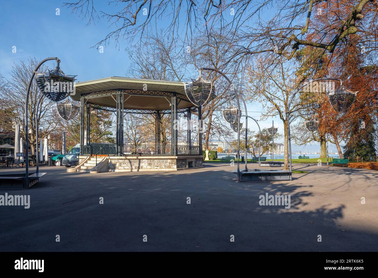 Kiosque à musique au jardin Anglais (English Garden) Park - Genève, Suisse Banque D'Images